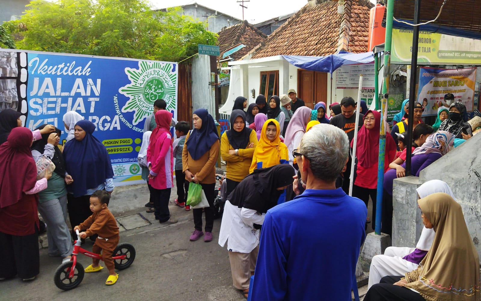 Mengenalkan Sejarah Masjid Taqwa Sekayu Sekaligus Memperkuat Silaturahmi Dalam Kegiatan Jalan Sehat