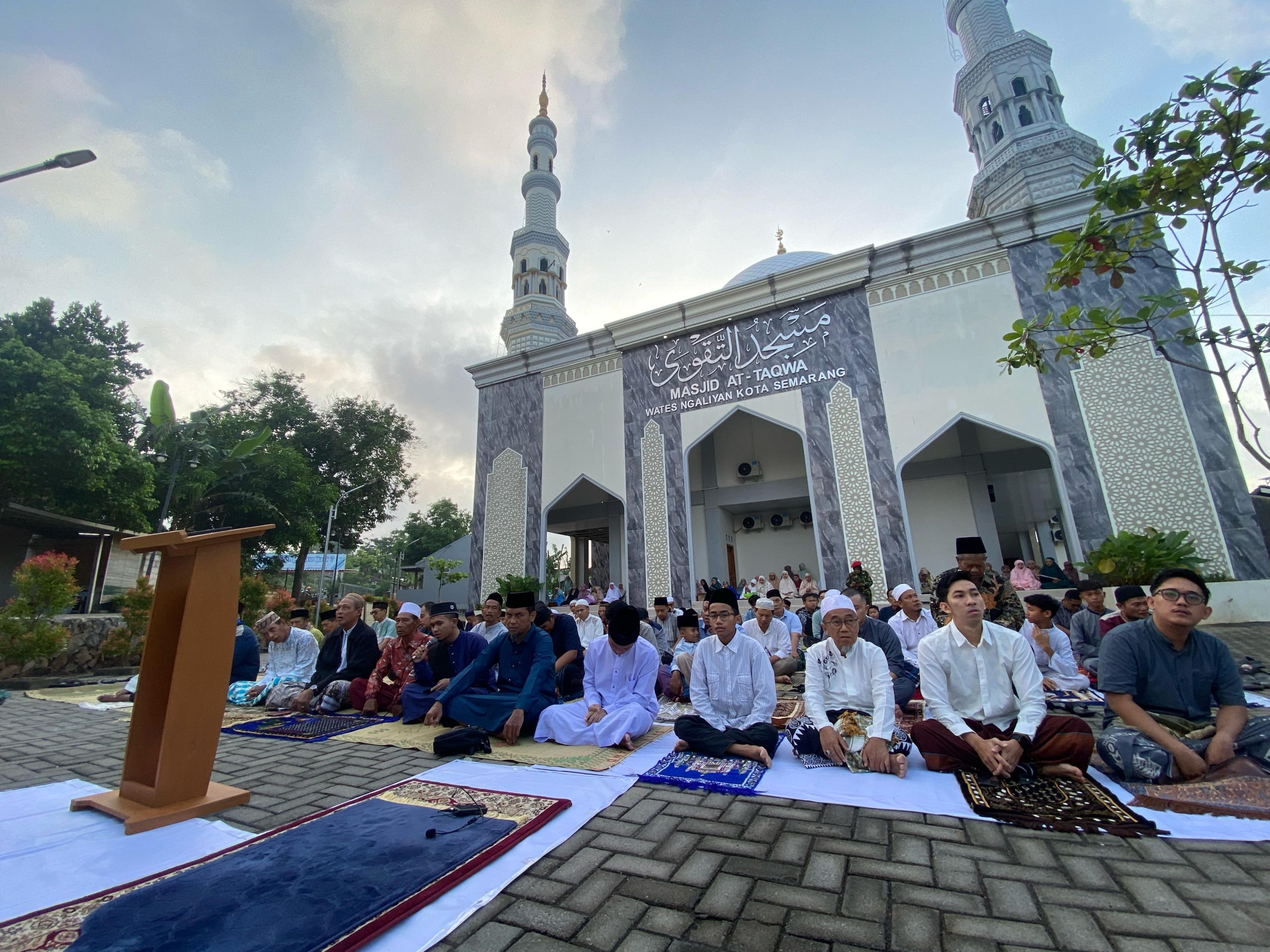 Sebanyak 30 Ribu Lebih Jamaah Hadiri Salat Idulfitri 1446 H Muhammadiyah Kota Semarang