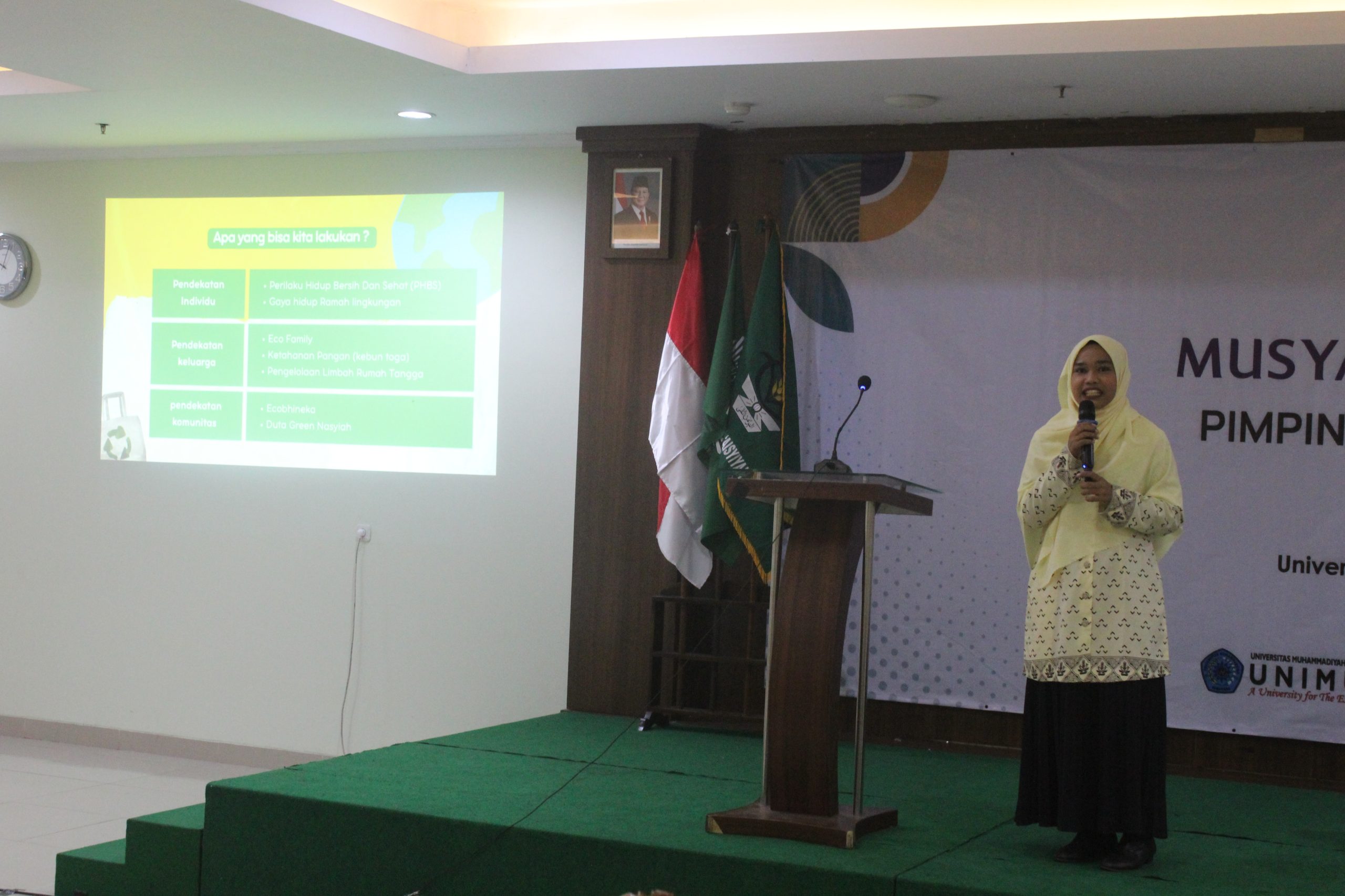 Perempuan Muda Berperan Penting dalam Gerakan Lingkungan: Salsabila Nurrela Rahmadhani Berbagi Tips dan Strategi