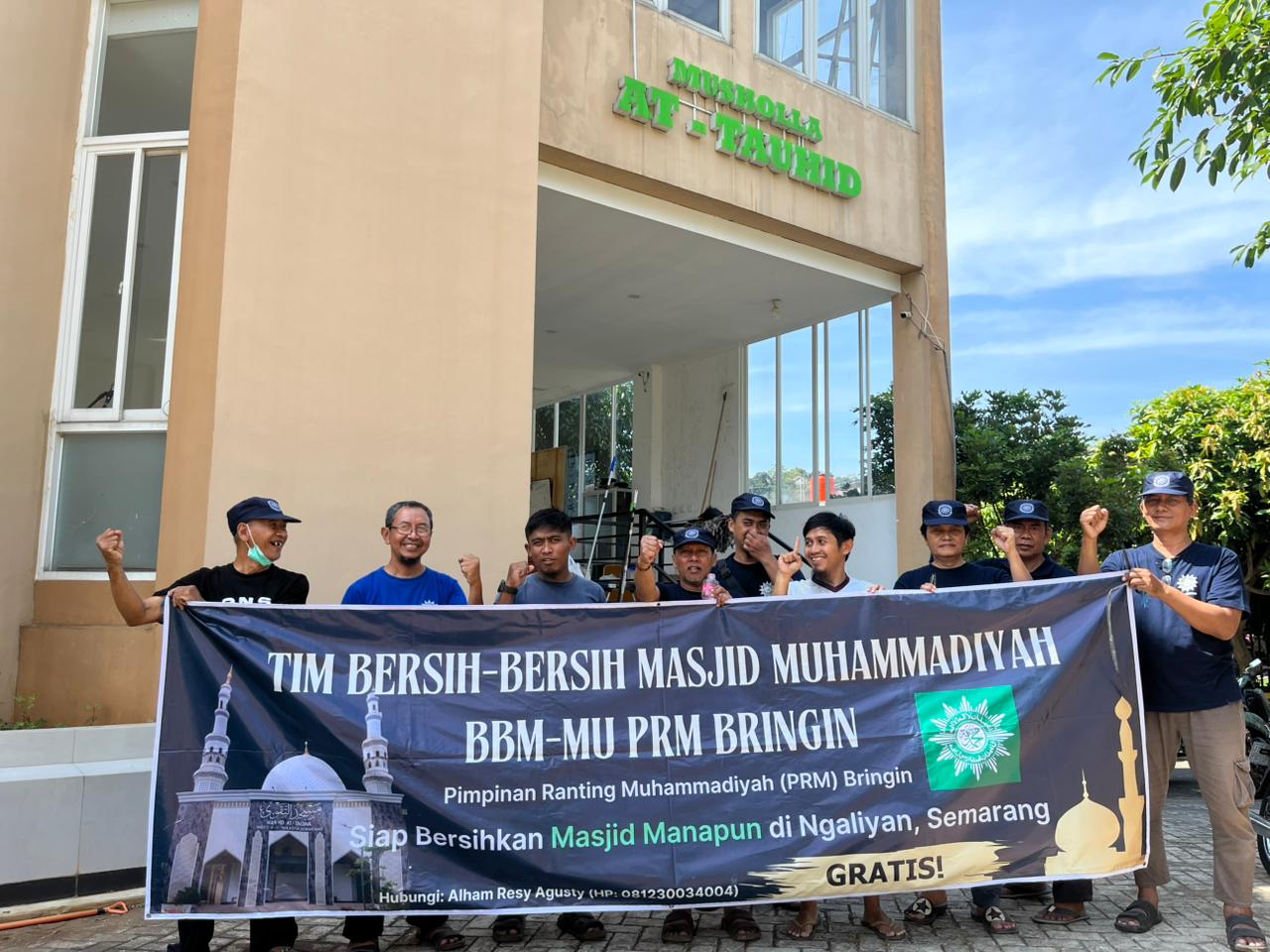 Bahagia Itu Membersihkan Rumah Allah: Kisah Inspiratif Relawan BBM PRM Bringin