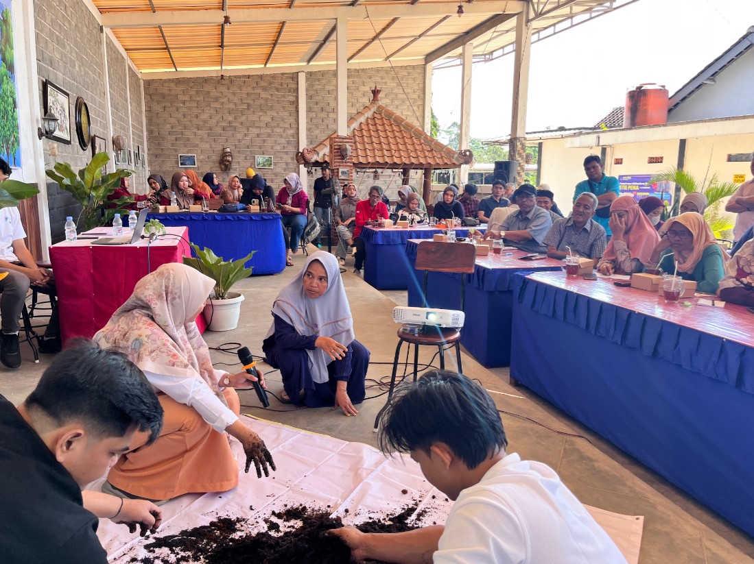 Inisiasi Gerakan Ketahanan Pangan Lewat “Kulkas Hidup” Ala Masjid At Taqwa Ngaliyan