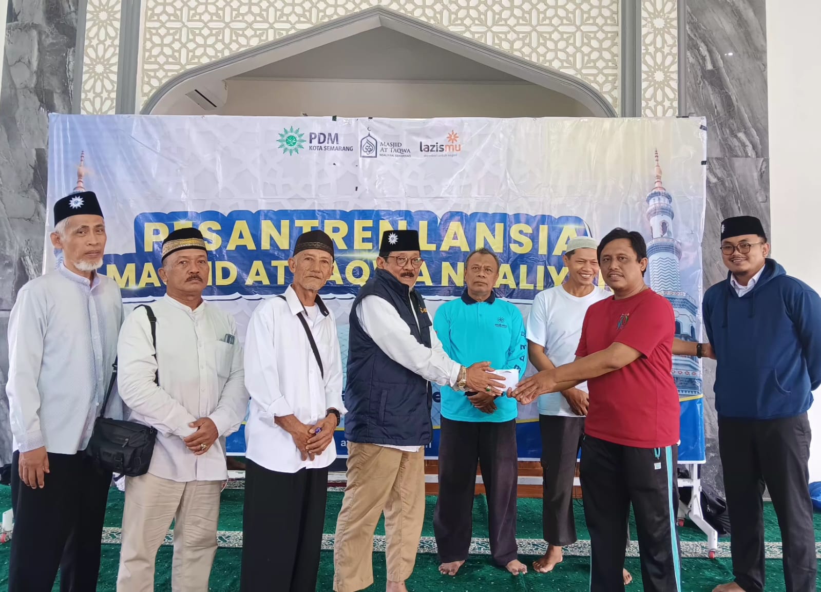 LDK PDM Semarang: Merangkul Kesejahteraan Lansia Lewat Program Adiyuswa di Ngaliyan