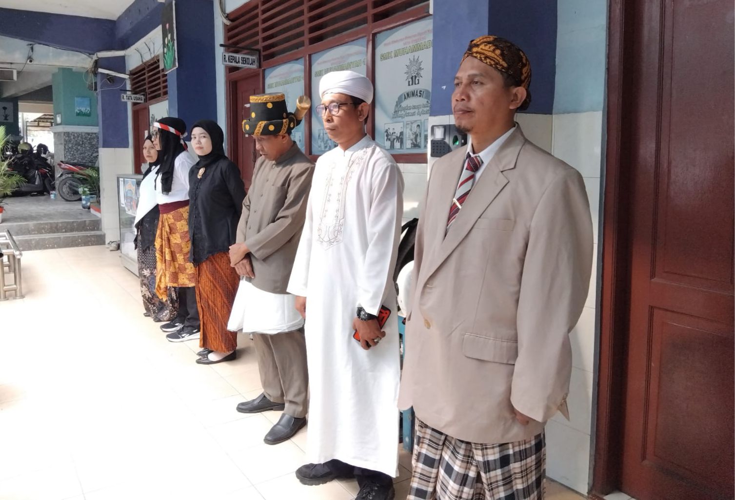 Cosplay Ala Guru Muhammadiyah: Bukan Sekadar Kostum, Tapi Teladan Perjuangan!
