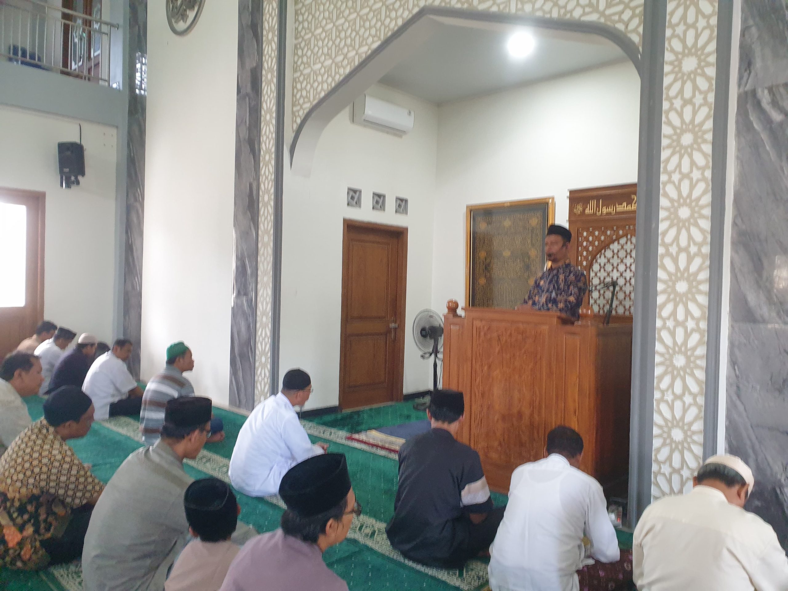 Lindungi Rumah Tangga dari Dusta dan Aib
