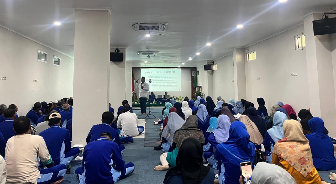 Tak Sekadar Teori, Manasik Ahad Muhammadiyah Semarang Wujudkan Bimbingan Nyata Menuju Haji Mabrur