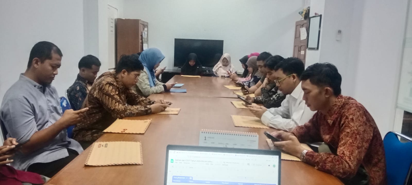 Mencari Sosok Guru Ideal, Rahasia di Balik Mutu Pendidikan Unggul