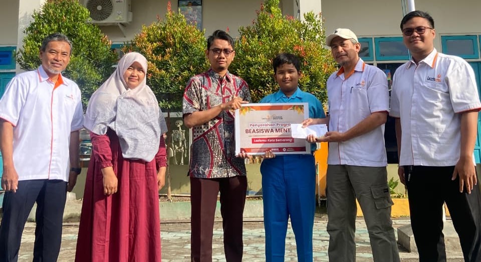 Tak Ada Lagi Putus Sekolah, Lazismu Semarang Guyur Beasiswa di Mijen