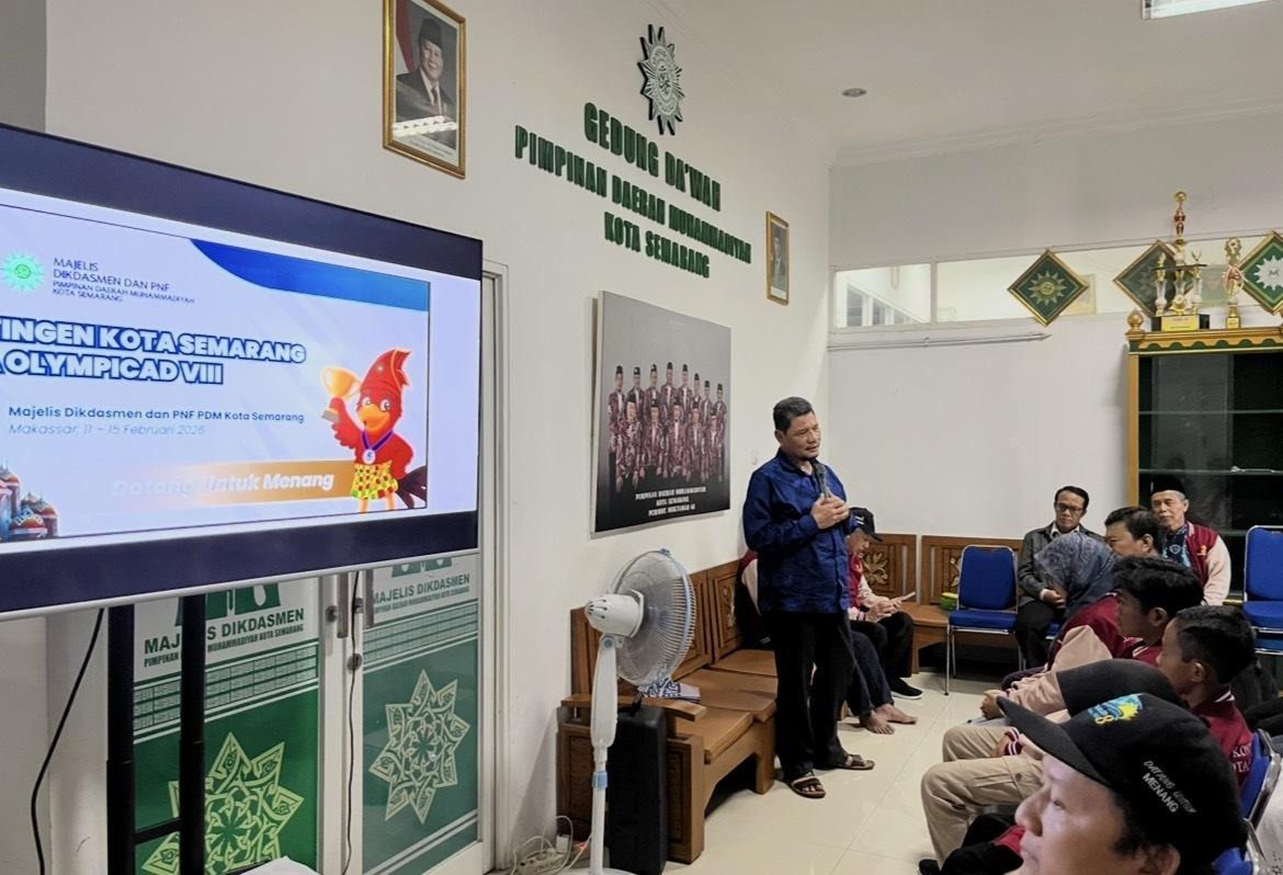 Pelepasan Kontingen PDM Kota Semarang menuju Olympicad Makassar 2026 untuk meraih prestasi siswa nasional.