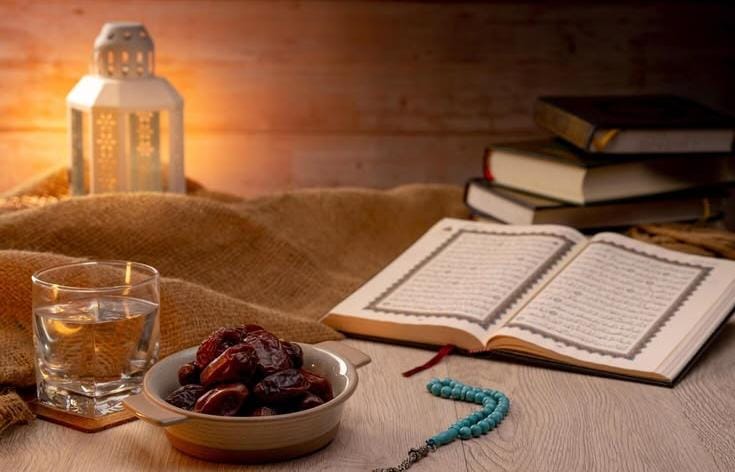 Terjebak Ritual Kosong? Pastikan Puasa Anda Tidak Sia-Sia di Hadapan Langit