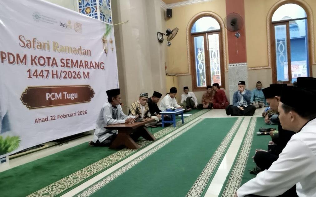 Kegiatan Turba PDM Kota Semarang dan Safari Ramadhan di PCM Tugu bersama jajaran pimpinan dan Lazismu Kota Semarang.