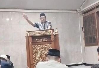 Awas! Pahala Puasa Bocor di Jalur Medsos