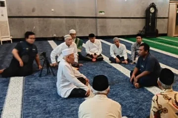 Kisah Mualaf Semarang: Haru Biru Bima Ucapkan Syahadat Usai Subuh di Masjid Candi Lama