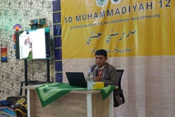 Bukan Pakai Marah, Begini Cara Mendidik Gen Alpha Versi Islami