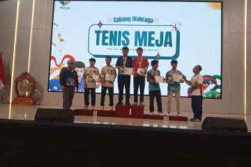 Menepis Stigma Lewat Ayunan Bet, Dua Anak Semarang Ini Buktikan Diri Sebagai Atlet Pelajar SMK Berprestasi