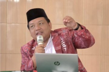 Jujur dalam Timbangan: Mengintegrasikan Tauhid ke Dalam Arus Ekonomi Syariah