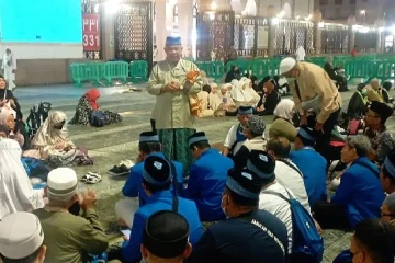 Aturan Ihram Haji 2026 Berlaku Ketat, Jemaah Pria Kloter 28 SOC Dilarang Pakai Celana Dalam