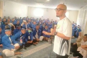 Kisah di Balik Kunjungan Wamenhaj Dahnil Anzar ke Kloter 28 SOC Semarang