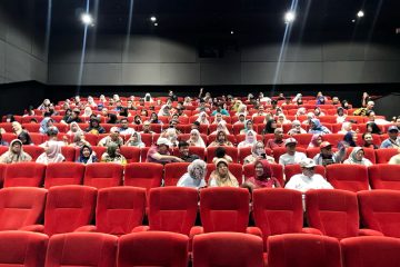 Fasilitasi 200 Tiket Gratis dari Menteri, Nobar “Children of Heaven” Muhammadiyah Tembalang Sukses Menguras Air Mata