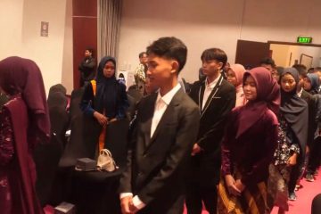 Sajikan Mahakarya Simfoni, SMP Muhammadiyah 3 Semarang Lepas Siswa Berkarakter!