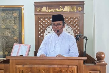 Waspadai Fitnah Ponsel Pintar, Ancaman Pola Asuh Anak di Era Digital