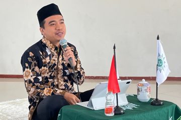 Khawatir Pergaulan Anak di Perantauan? Ini “Tameng” Terkuat yang Bisa Orang Tua Upayakan