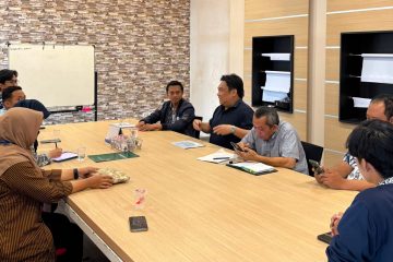 Karyawan Bakal Digusur AI? Direktur PT NCF dan Rektor ITESA Beri Peringatan Keras!