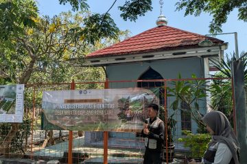 Wisatawan Tak Lagi Tersesat! Mahasiswa Unimus Pasang Navigasi Visual di Desa Wisata Mangunsari