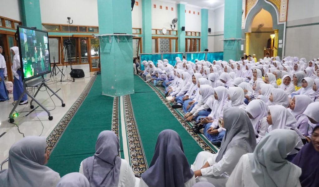 Dari Masjid Sekolah, SMK Muhammadiyah 1 Gelorakan Mars MTQ 2026