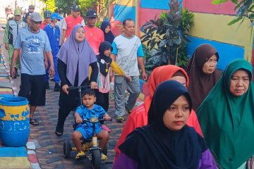 Lepas Penat Bersama, Warga Muhammadiyah dan ‘Aisyiyah Sekayu Penuhi Jalan Pemuda Semarang