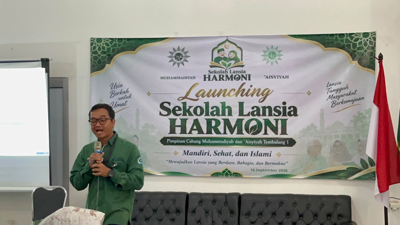 Suasana peluncuran dan orientasi Sekolah Lansia Harmoni yang diselenggarakan oleh PCM dan PCA Tembalang 1 di Semarang.