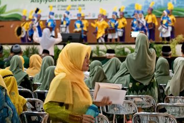 Tinggalkan Plastik, Menggenggam Tumbler: Bukti Nyata Eco Lifestyle Aisyiyah Kota Semarang