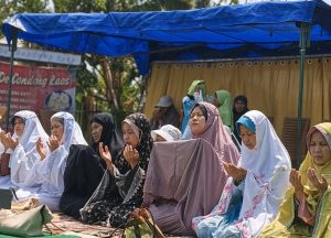 Doa Minta Hujan di Alun-Alun Panjangan Semarang: Ikhtiar Spiritual Hadapi Krisis Air