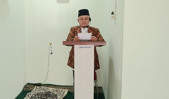 Tanpa Harus Menunggu Kaya: 4 Cara Sederhana Menjadi Manusia yang Bermanfaat Sepanjang Hidup