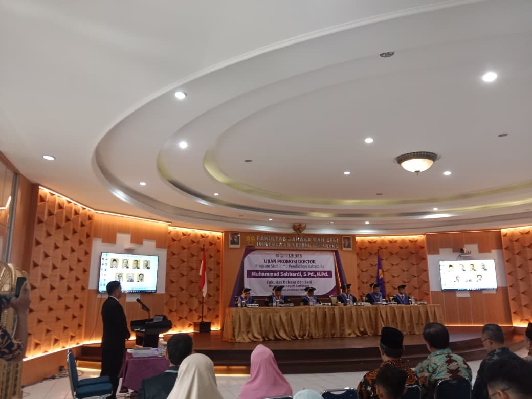 Suasana Ujian Promosi Doktor Muhammad Sabbardi di Fakultas Bahasa dan Seni UNNES.