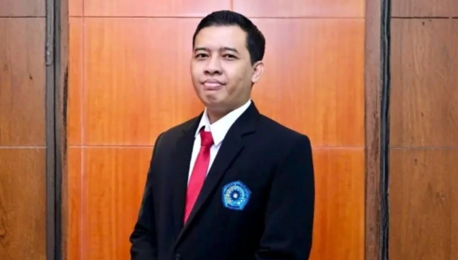 Kepemimpinan Tanpa Podium: Perempuan yang Menumbuhkan Masa Depan